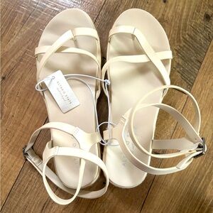 Altar’d State Strappy Sandal Size 8.5 NEW WITH TAGS